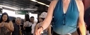 CarouLLou.com-Carou-LLou-in-Bangkok-Siam-station-S