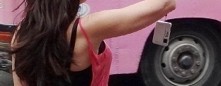 CarouLLou.com-Carou-LLou-in-Bangkok-pink-day-S