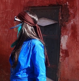 CarouLLou.com-Carou-LLou-in-Marrakesh-streets-M